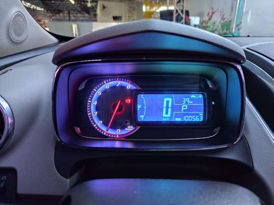 CHEVROLET-TRACKER-2015
