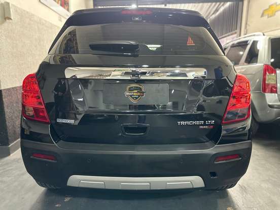 CHEVROLET-TRACKER-2014