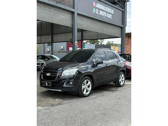 CHEVROLET-TRACKER-2014