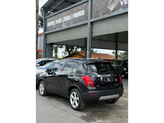 CHEVROLET-TRACKER-2014