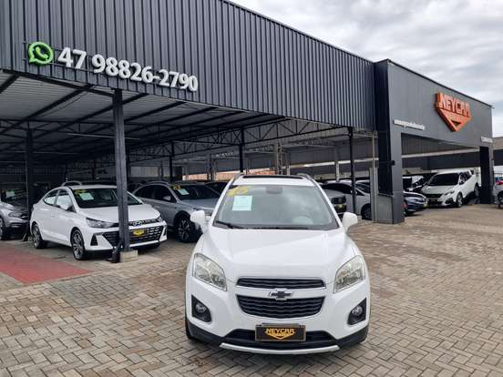 CHEVROLET-TRACKER-2014