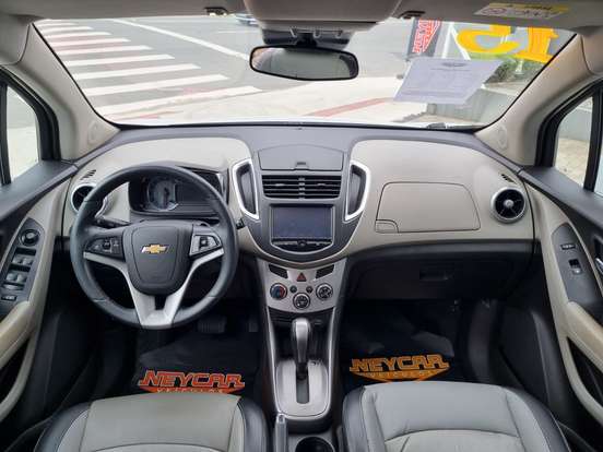 CHEVROLET-TRACKER-2014