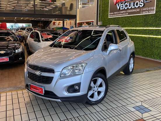 CHEVROLET-TRACKER-2013