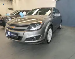 CHEVROLET VECTRA 2.0 MPFI GT HATCH 8V FLEX 4P MANUAL CHEVROLET VECTRA 2.0 MPFI GT HATCH 8V FLEX 4P MANUAL
