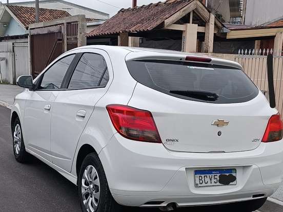 CHEVROLET-ONIX-1.0 MPFI JOY 8V FLEX 4P MANUAL CHEVROLET-ONIX-2019