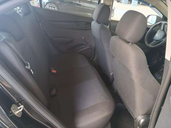 CHEVROLET-ONIX-2017