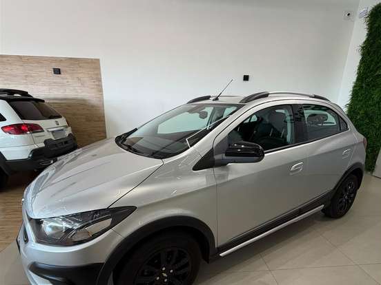 CHEVROLET-ONIX-1.4 MPFI ACTIV 8V FLEX 4P AUTOMÁTICO CHEVROLET-ONIX-2018