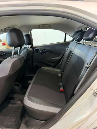 CHEVROLET-ONIX-2018