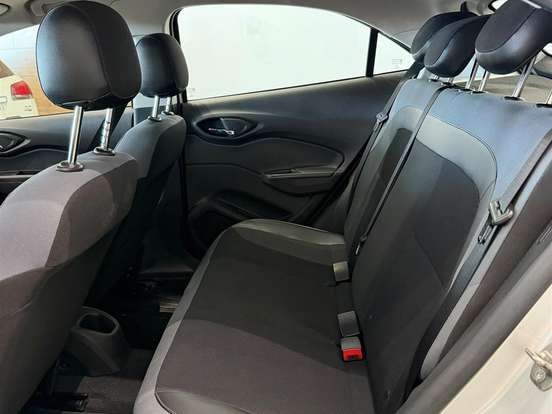 CHEVROLET-ONIX-1.4 MPFI ACTIV 8V FLEX 4P AUTOMÁTICO CHEVROLET-ONIX-2018