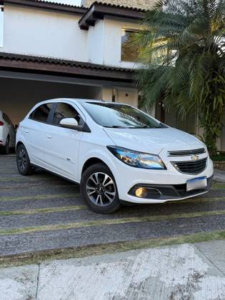 CHEVROLET ONIX 1.4 MPFI LTZ 8V FLEX 4P AUTOMÁTICO