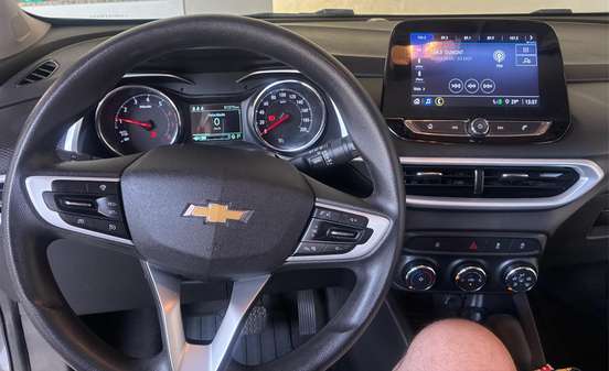 CHEVROLET-TRACKER-2020