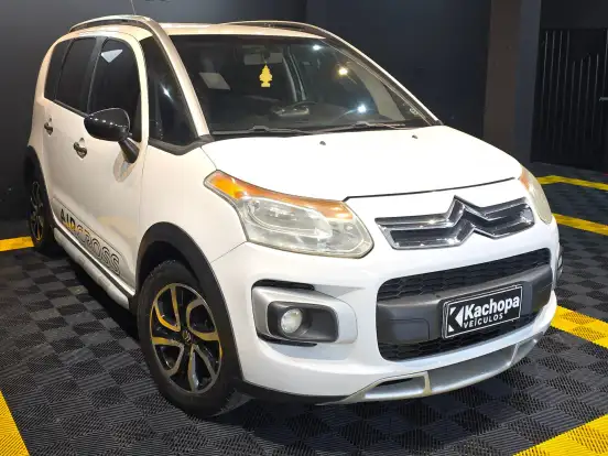 CITROËN-AIRCROSS-1.6 EXCLUSIVE 16V FLEX 4P AUTOMÁTICO CITROËN-AIRCROSS-2013