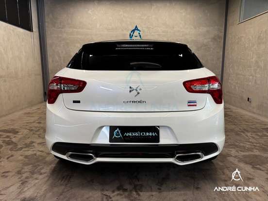 CITROËN-DS5-1.6 THP GASOLINA SO CHIC BVA CITROËN-DS5-2014