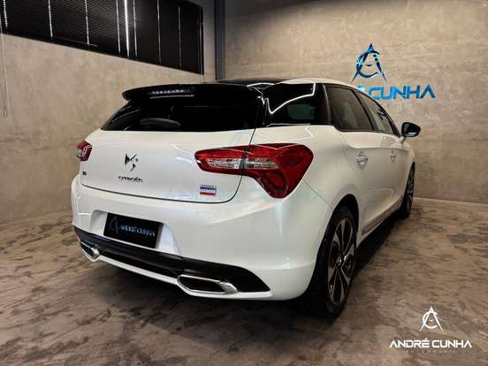 CITROËN-DS5-2014