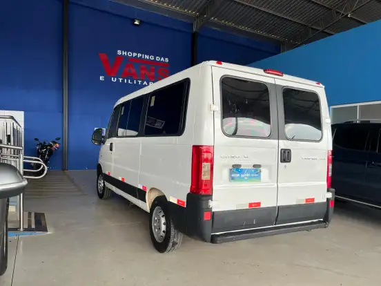 CITROËN-JUMPER-2.3 HDI DIESEL MINIBUS 33M 3P MANUAL CITROËN-JUMPER-2016