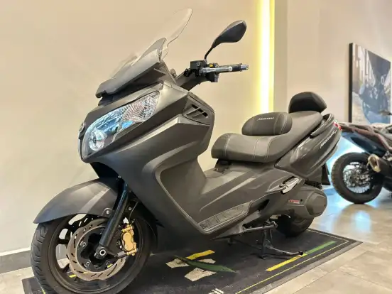 DAFRA-MAXSYM 400i-2023