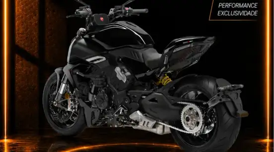 DUCATI-DIAVEL V4-2025