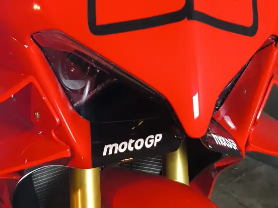 DUCATI-PANIGALE V4 S DUCATI-PANIGALE V4 S-2024