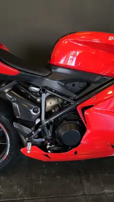 DUCATI-SUPERBIKE 1198-2011