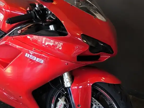 DUCATI-SUPERBIKE 1198 DUCATI-SUPERBIKE 1198-2011