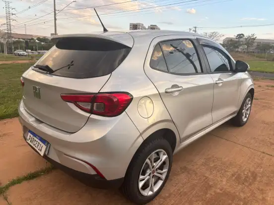 FIAT-ARGO-2021