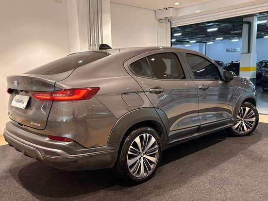 FIAT-FASTBACK-2025