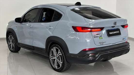 FIAT-FASTBACK-2025