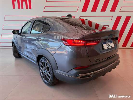 FIAT-FASTBACK-1.0 TURBO 200 HYBRID IMPETUS CVT FIAT-FASTBACK-2025