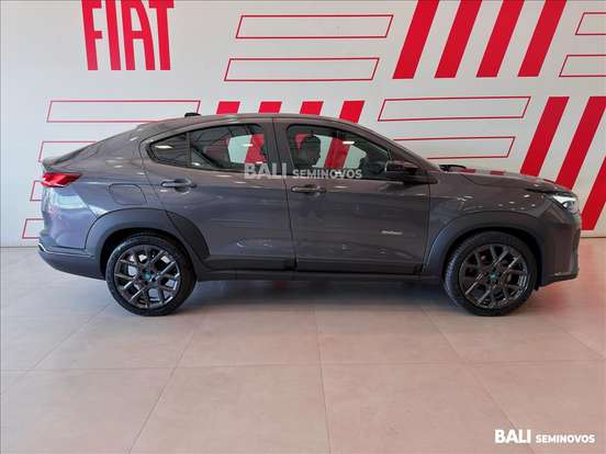 FIAT-FASTBACK-2025