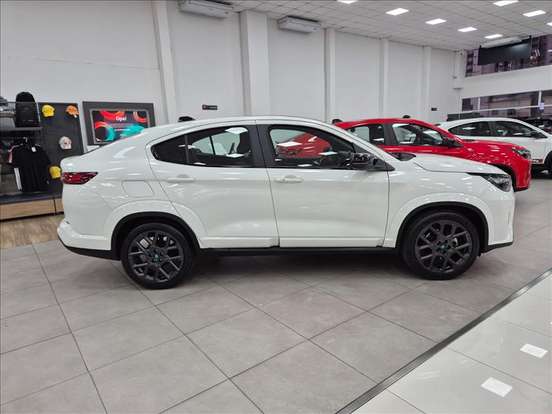 FIAT-FASTBACK-1.0 TURBO 200 HYBRID IMPETUS CVT FIAT-FASTBACK-2026