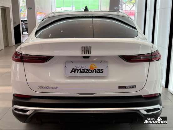 FIAT-FASTBACK-2023