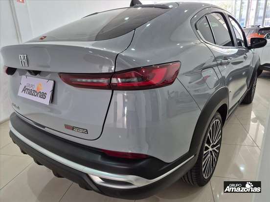 FIAT-FASTBACK-2025