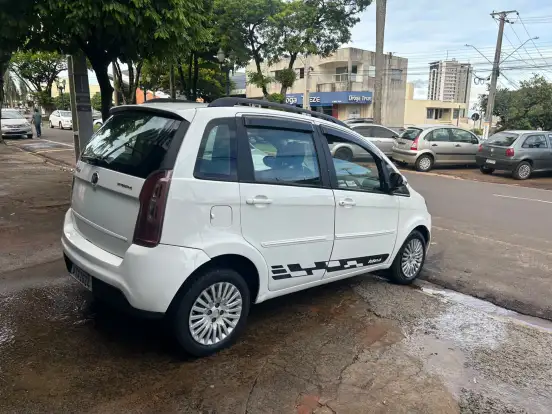 FIAT-IDEA-2010
