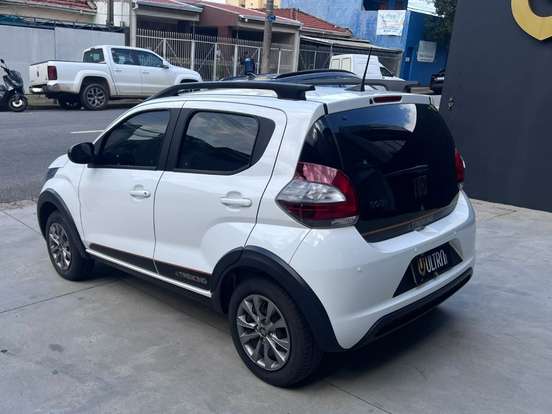 FIAT-MOBI-1.0 EVO FLEX TREKKING MANUAL FIAT-MOBI-2023