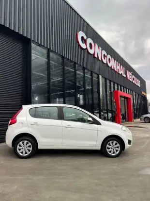 FIAT-PALIO-1.0 MPI ATTRACTIVE 8V FLEX 4P MANUAL FIAT-PALIO-2014