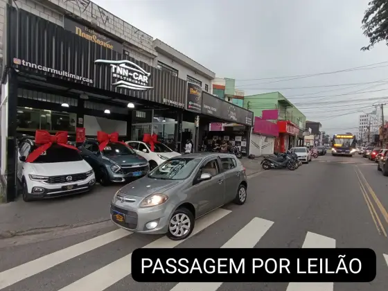 FIAT PALIO 1.6 MPI ESSENCE 16V FLEX 4P AUTOMATIZADO