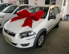 FIAT PALIO 1.6 TREKKING WEEKEND 16V FLEX 4P MANUAL FIAT PALIO 1.6 TREKKING WEEKEND 16V FLEX 4P MANUAL