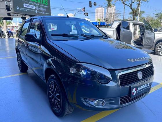 FIAT PALIO 1.6 MPI ESSENCE 16V FLEX 4P MANUAL