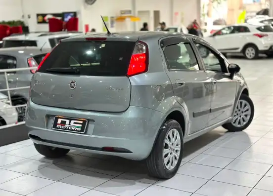 FIAT-PUNTO-2010