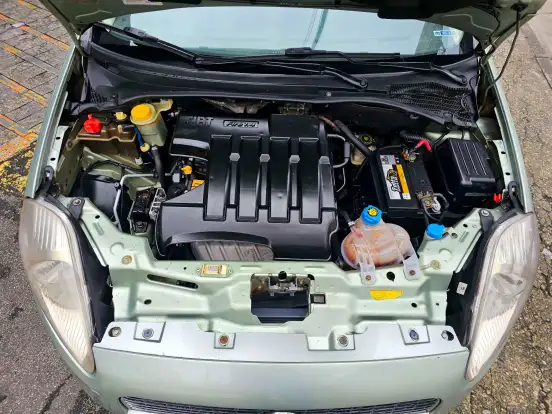 FIAT-PUNTO-2008