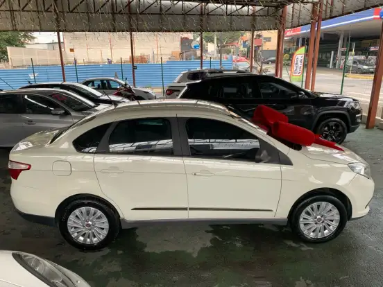 FIAT-SIENA-2013