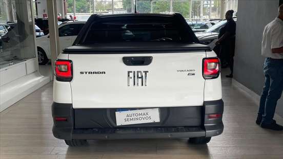 FIAT-STRADA-2023