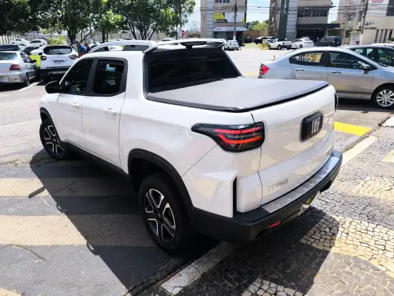 FIAT-TORO-1.3 TURBO 270 FLEX FREEDOM AT6 FIAT-TORO-2025
