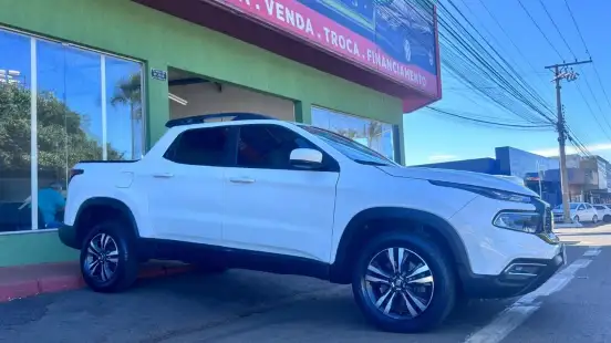 FIAT-TORO-2023