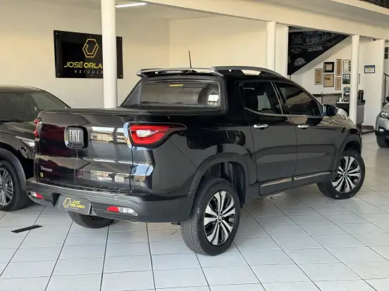 FIAT-TORO-1.3 TURBO 270 FLEX VOLCANO AT6 FIAT-TORO-2024