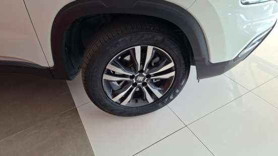 FIAT-TORO-2024
