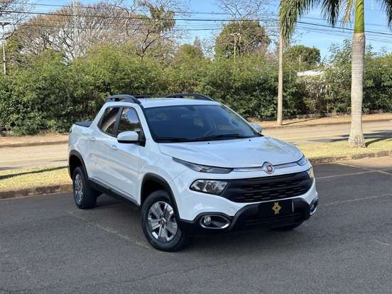 FIAT-TORO-2017