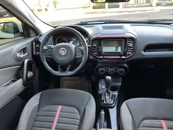 FIAT-TORO-1.8 16V EVO FLEX FREEDOM AT6 FIAT-TORO-2017