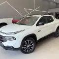 FIAT TORO 2.0 16V TURBO DIESEL ULTRA 4WD AT9 FIAT TORO 2.0 16V TURBO DIESEL ULTRA 4WD AT9