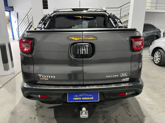 FIAT-TORO-2.0 16V TURBO DIESEL VOLCANO 4WD AT9 FIAT-TORO-2023